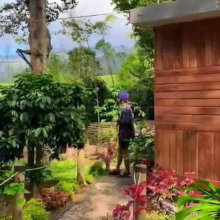 Penginapan Nuansa Riung Gunung Hotel Pangalengan ภายนอก รูปภาพ